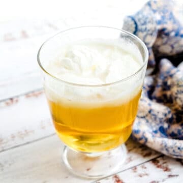 Sea salt jasmine tea served in a cup.